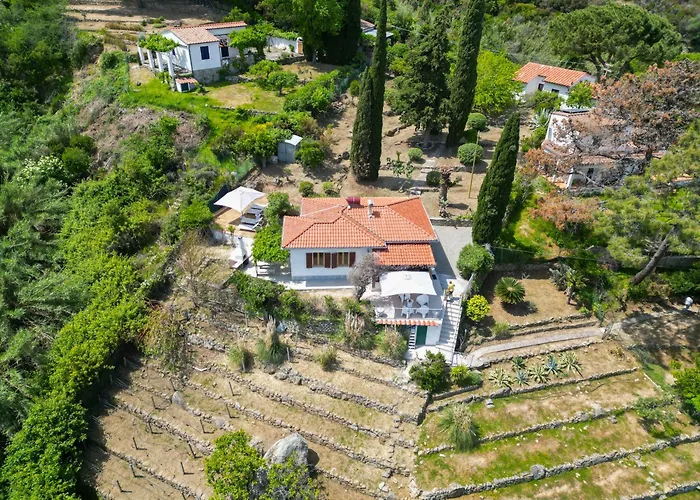 Casa Panoramica Bouganville