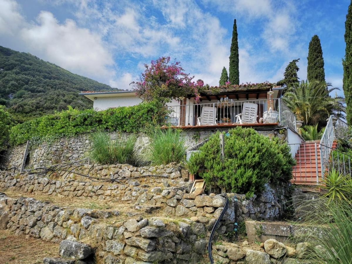 Casa Panoramica Bouganville * Sant'Andrea (Isola d'Elba)